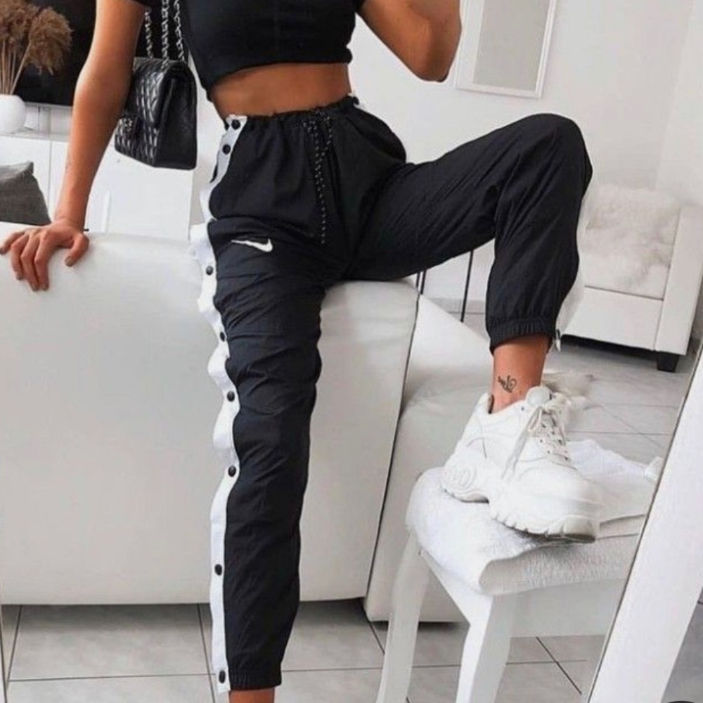 NIKE pants